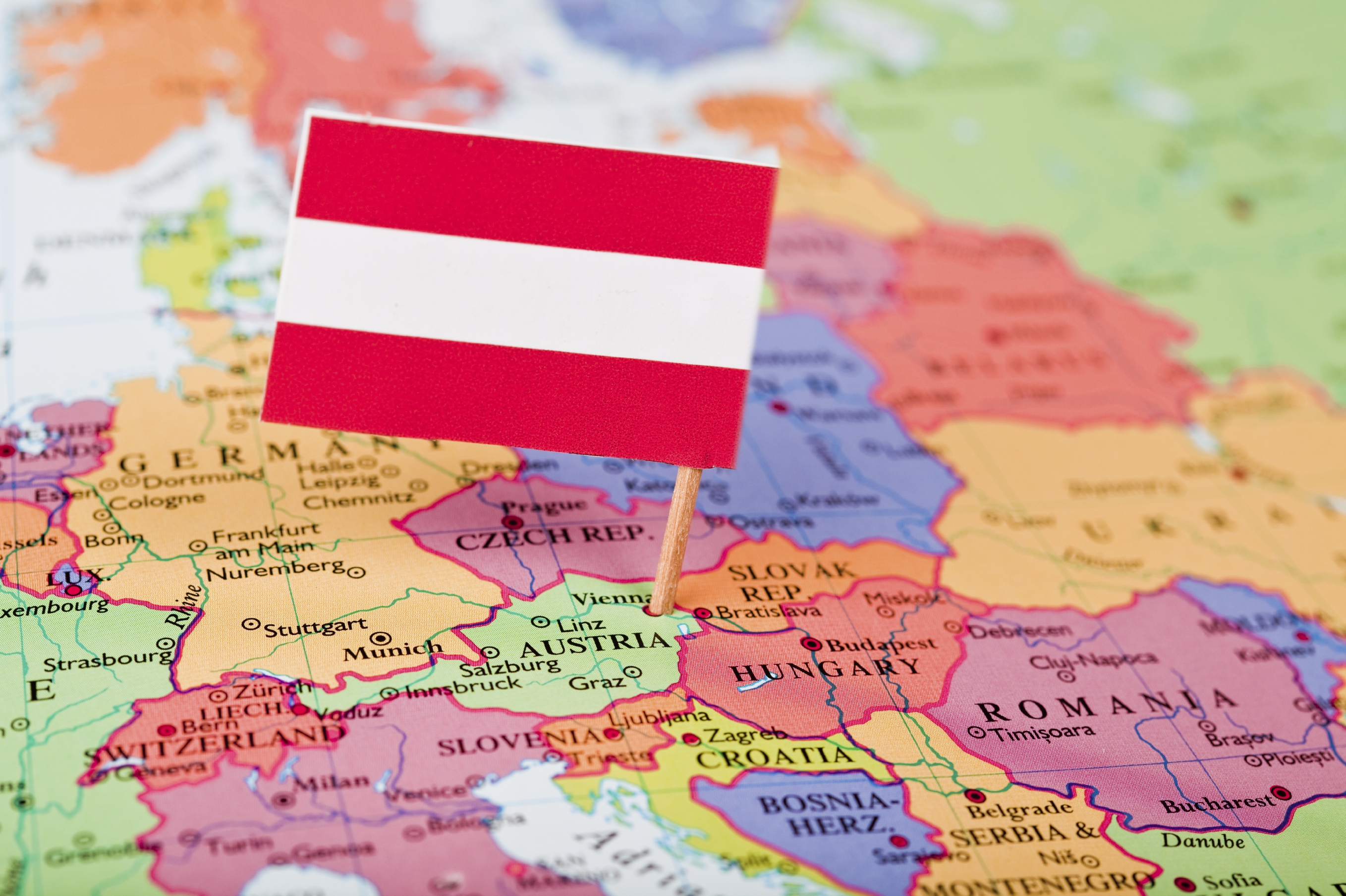 A labour economics point of view on the Austrian reform process. A report on Austria by Synthesis Research in collaboration with the Federal Ministry of Economics and Labour.